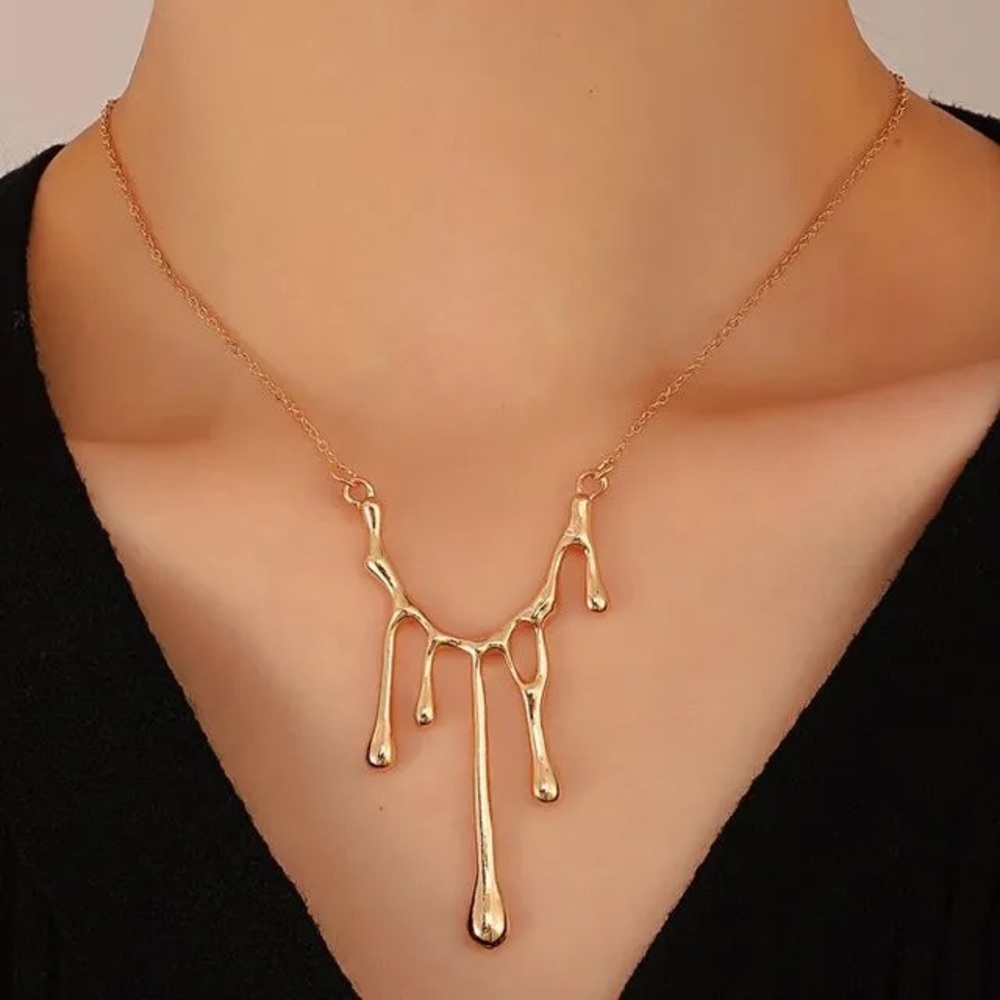 Gold Drip Necklace